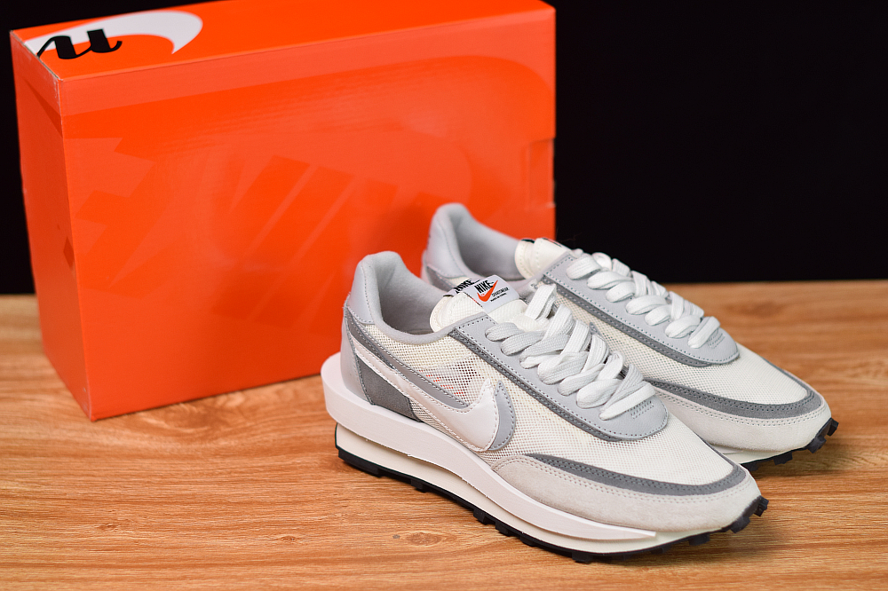 nike sacai ld waffle white grey