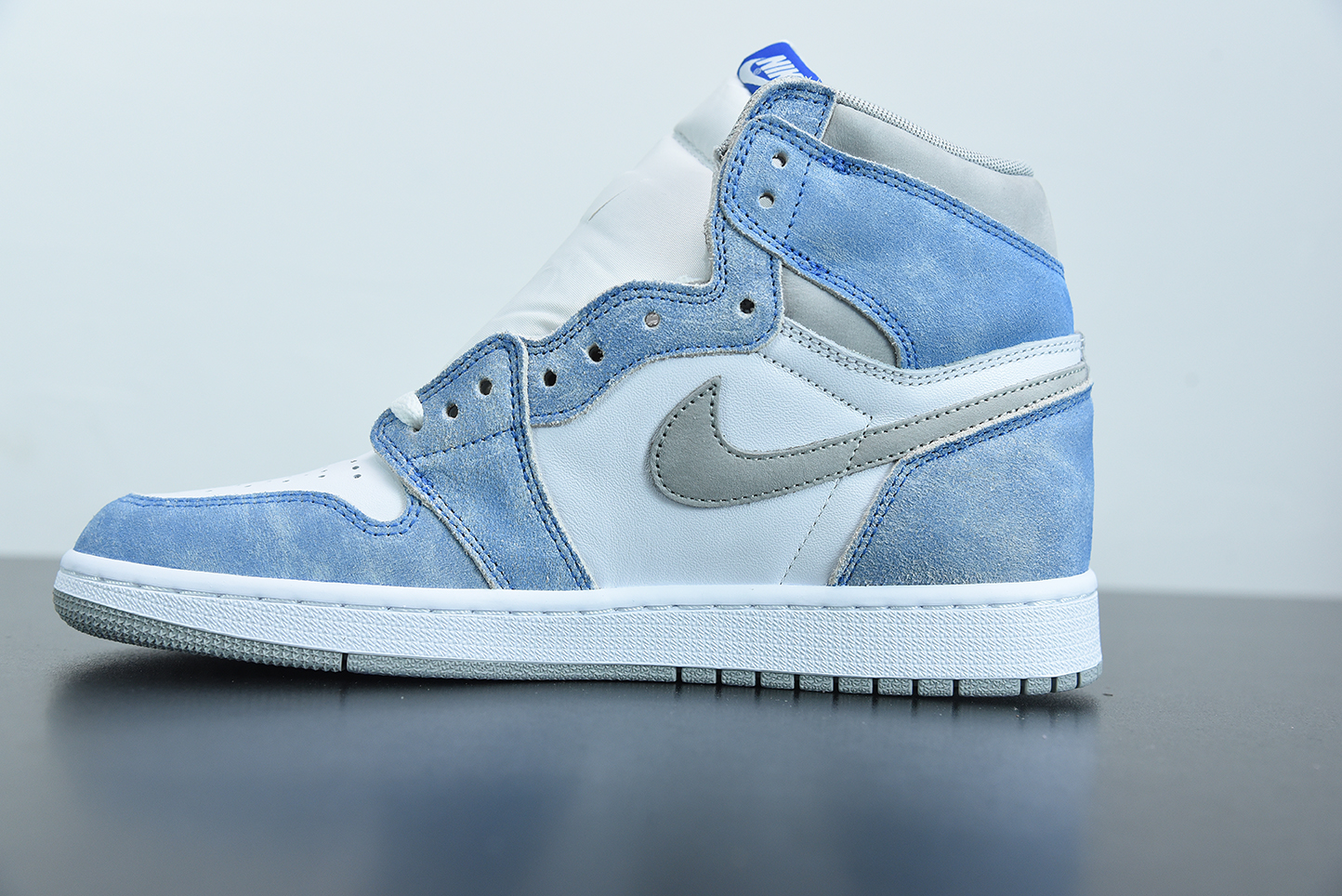 Air Jordan 1 Hyper Royal,Fashion sports shoes